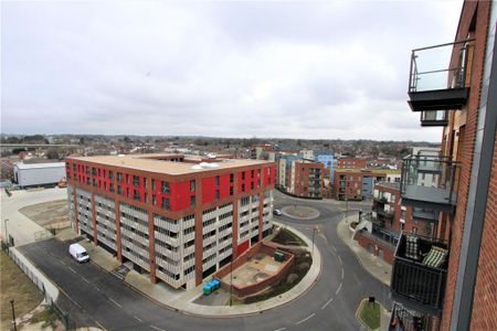 1 bedroom flat to rent - Photo 2