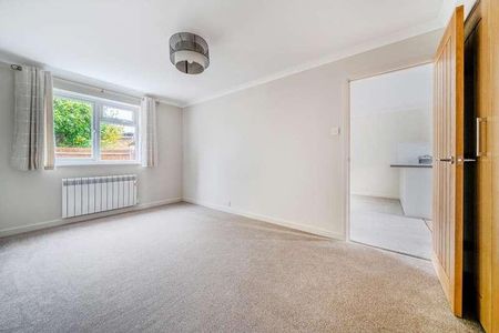 Guildford Road, Lightwater, GU18 - Photo 4