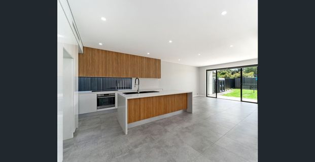 CONTEMPORARY DUPLEX IN PRIME LOCATION - Photo 1