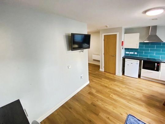 1 bedroom apartment to rent - Photo 1