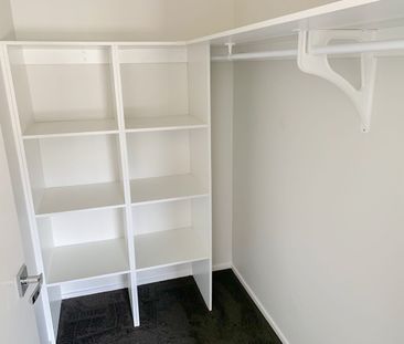 Low Maintenance 1 Bedroom Home - Photo 5