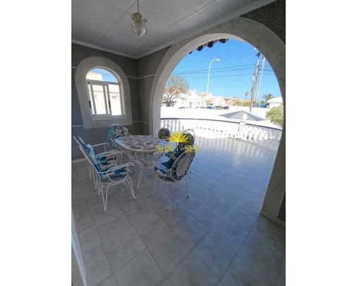 FOR RENT: DETACHED VILLA, 3 BEDROOMS AND 2 BATHROOMS IN TORREVIEJA - ALICANTE - Photo 1