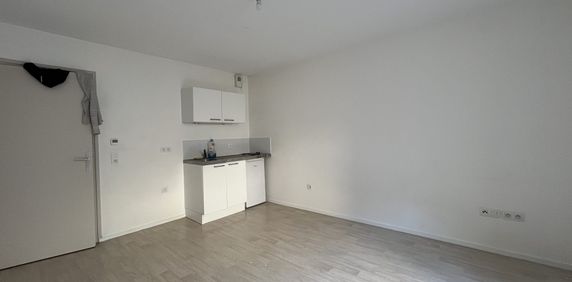 Location Appartement 1 pièce 22m² AMIENS 80000 - Photo 2