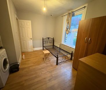 Studio Flat, Cranley Gardens, N10 - Photo 4