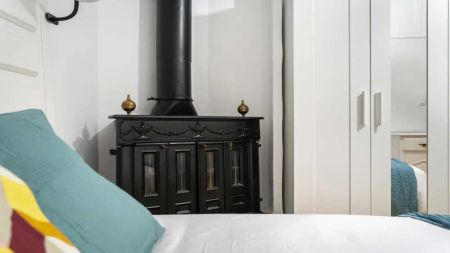 Room in a shared 7-bedroom apartment for rent in Universidad. - Photo 4