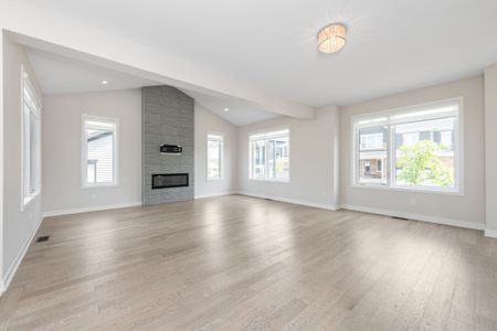 For Lease - 161 Rugosa Street, Barrhaven, Ontario - Photo 3