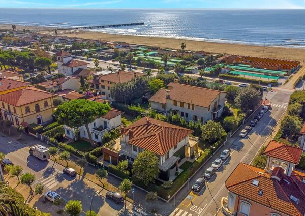 via solferino, 5, Forte dei Marmi, Tuscany 55042