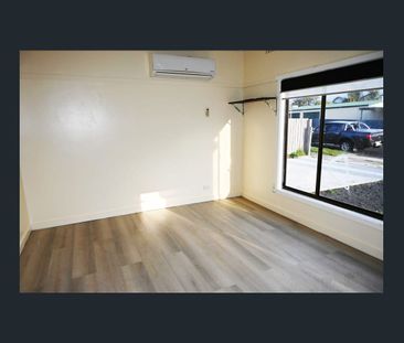 Pretty perfect 2 bedroom - Photo 6