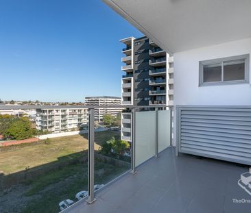 Urban City-Fringe Living in Woolloongabba - Photo 6