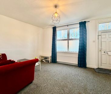Ulverston Road, Sheffield, S8 - Photo 3