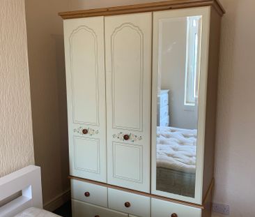 £575 PCM, All Bills and Wi-Fi Included, Furnished Double Room in a ... - Photo 3