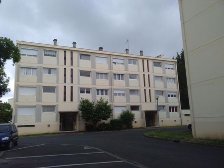 A LOUER ANGERS DOUTRE - TYPE 3 AU REZ DE CHAUSSEE ... - Photo 3