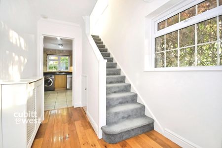 3 bedroom end of terrace house to rent - Photo 5