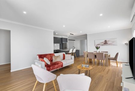 6 Dream Way, Griffin QLD 4503 - House For Rent - $780 | Domain - Photo 2