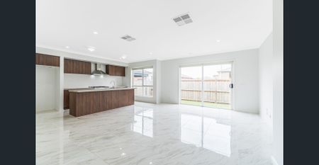 Luxury, Lifestyle & Location in One Beautiful Package - Photo 5