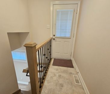 For Lease - 24 Darcy Magee Crescent Unit# Basement, Toronto, Ontario - Photo 5