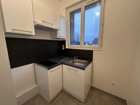 Location Appartement 2 pièces 35m² TOURNAN EN BRIE 77220 - Photo 4