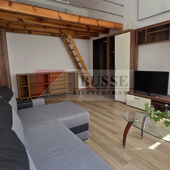 Duża Kawalerka-Centrum 1.piętro-Kamienica - Zdjęcie 1