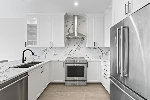 For Lease - 92 Drizzel Crescent, Richmond Hill, Ontario - Photo 1