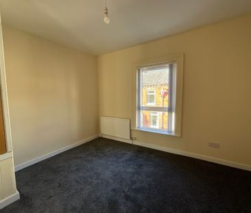 25 Acton Street, Belfast, BT13 3GU - Photo 2
