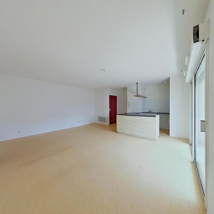 Location Appartement 3 pièces 63m² POITIERS 86000 - Photo 1
