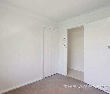 Beautifully renovated 3 bedroom in Padbury. 6 month lease preferred - Photo 5