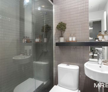 1310/7 Yarra Street, South Yarra - Photo 4