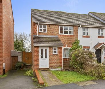 Vanguard Close, High Wycombe - Photo 4