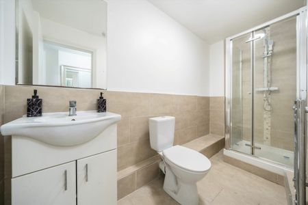 Kent House Road, SE26, London - Photo 4