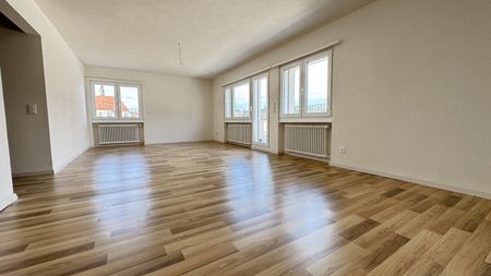 Rent a 3 ½ rooms apartment in St. Gallen - Photo 2