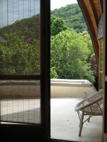 Kiadó jó állapotú ház - Budapest III. kerület - Photo 2