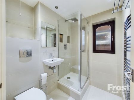 Stanwell Road, Ashford, Surrey,TW15 - Photo 4