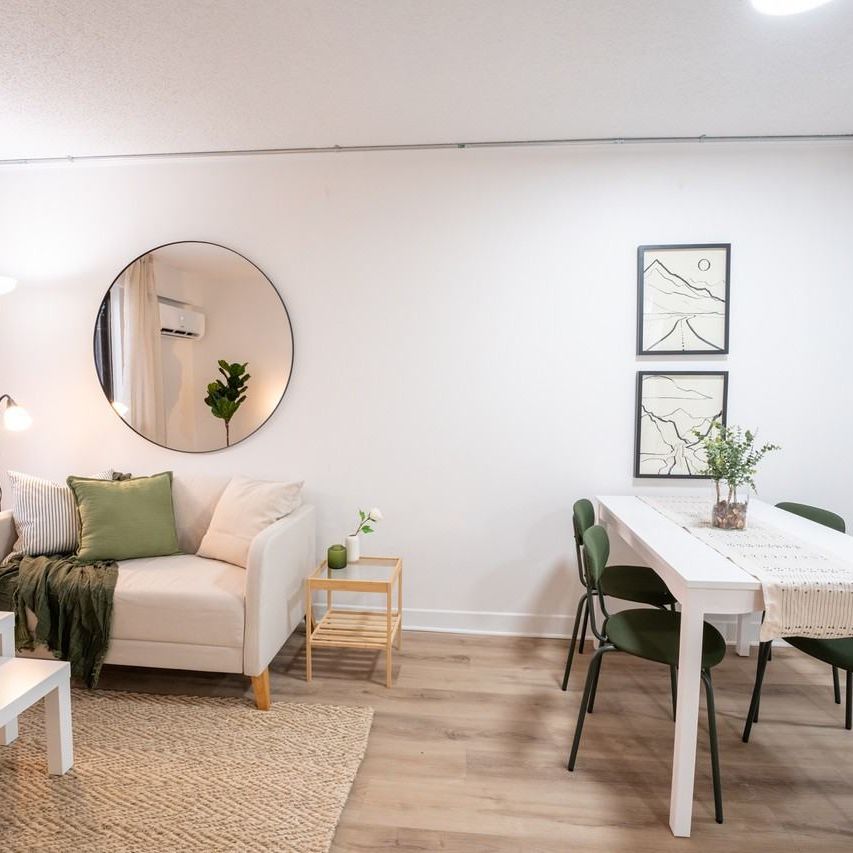 5555 Trent Avenue apartment — Côte Saint-Luc, QC (1-Bedroom) - 1 Bedroom - Photo 1
