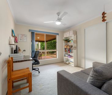 7 Capriole Close, Yamanto QLD 4305 - House For Rent | Domain - Photo 1