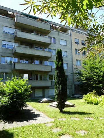 Grossbasel MFH Missionsstrasse mit Autoeinstellhalle - Photo 5