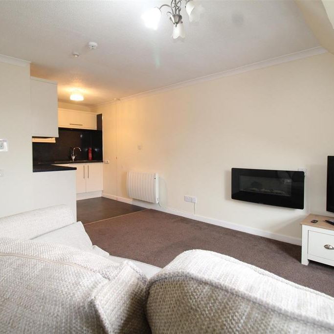 1 bedroom apartment to rent - Photo 1