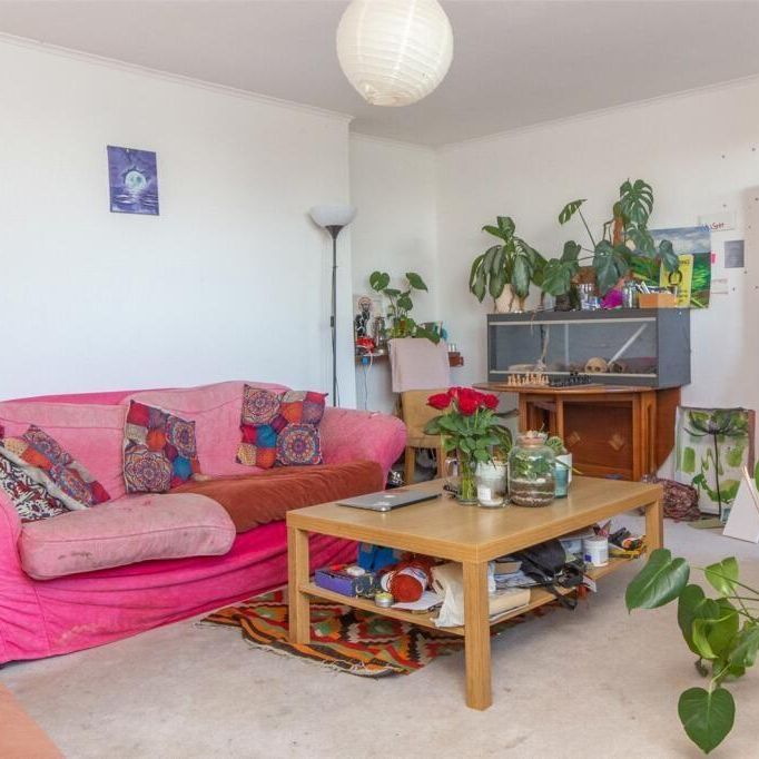 3 bedroom flat to rent - Photo 1