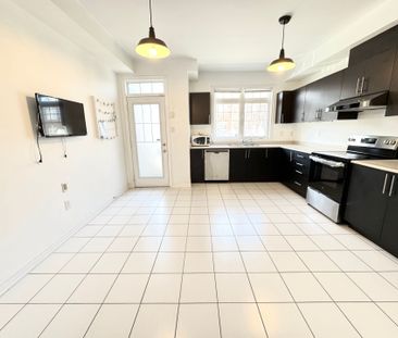 For Lease - 316 Delray Drive, Markham, Ontario - Photo 3