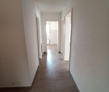 Appartement de 2.5 pièces situé au 9ème étage proches de toutes com... - Photo 6