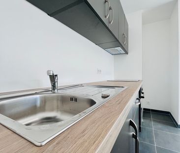 Location Appartement 4 pièces 84m² CHATENAY MALABRY 92290 - Photo 2