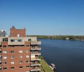 2 rooms apartment of 57m² in Laval (administrative region) - Photo 1