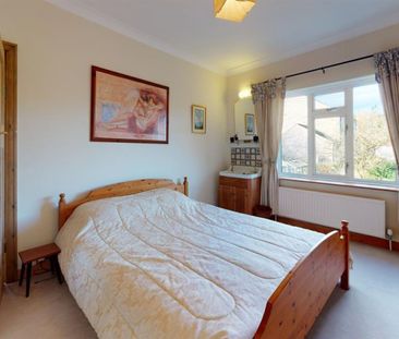 3 bedroom House To Let - Photo 6