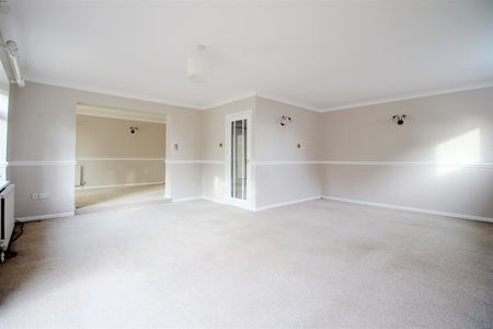 4 Bedroom House to let - Photo 5