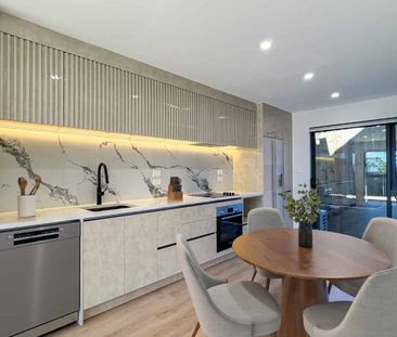 Brand new home in New Windsor! - Photo 4