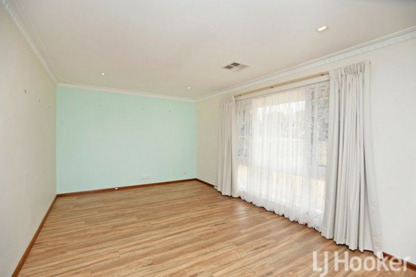 Neat & Tidy 3-Bedroom Home in Prime Mandurah Location - Photo 1