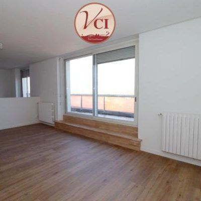 Location Appartement 4 pièces 91m² VICHY 03200 - Photo 1