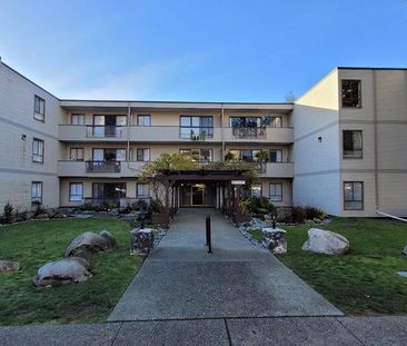 CEDARVIEW MANOR | 1655 Chesterfield Avenue, North Vancouver - Photo 1