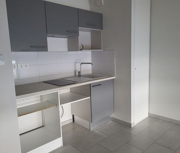 Location Appartement 2 pièces 43m² - Photo 4