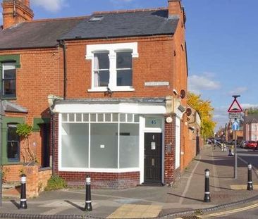 Monkston - Lovely Bedroom Home Close With Garden & Parking, MK10 - Photo 6