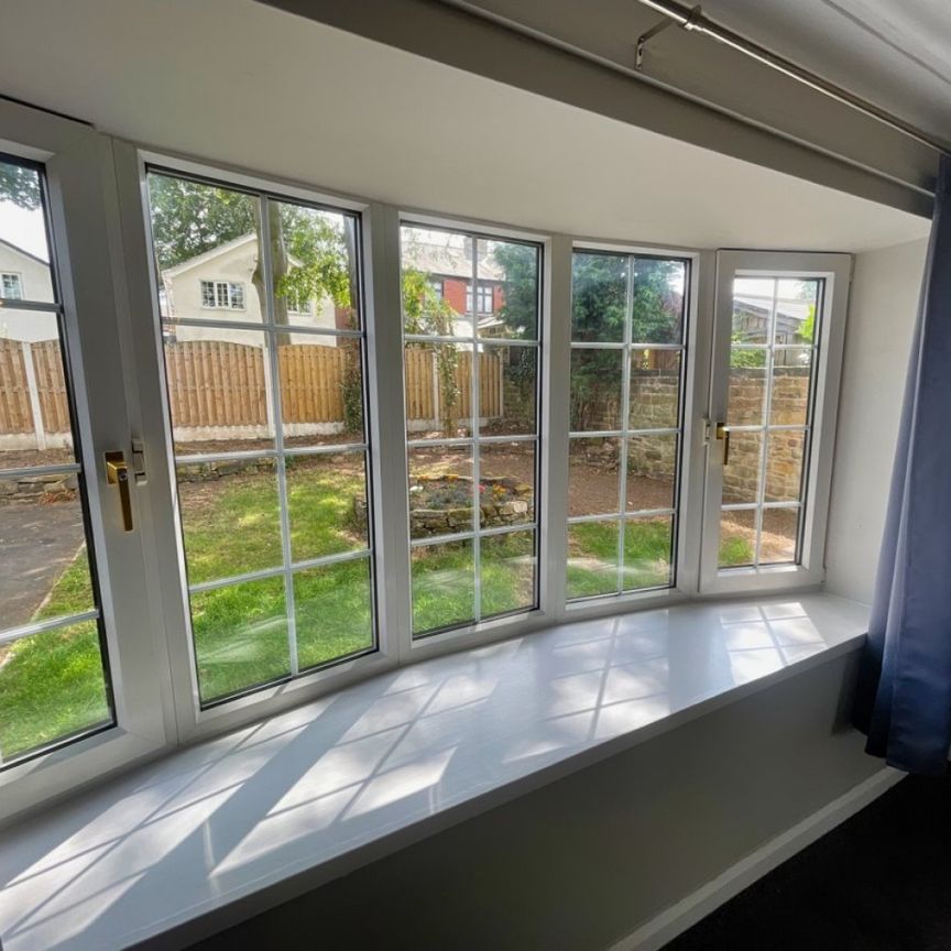 4 bed Detached - To Let - Photo 1